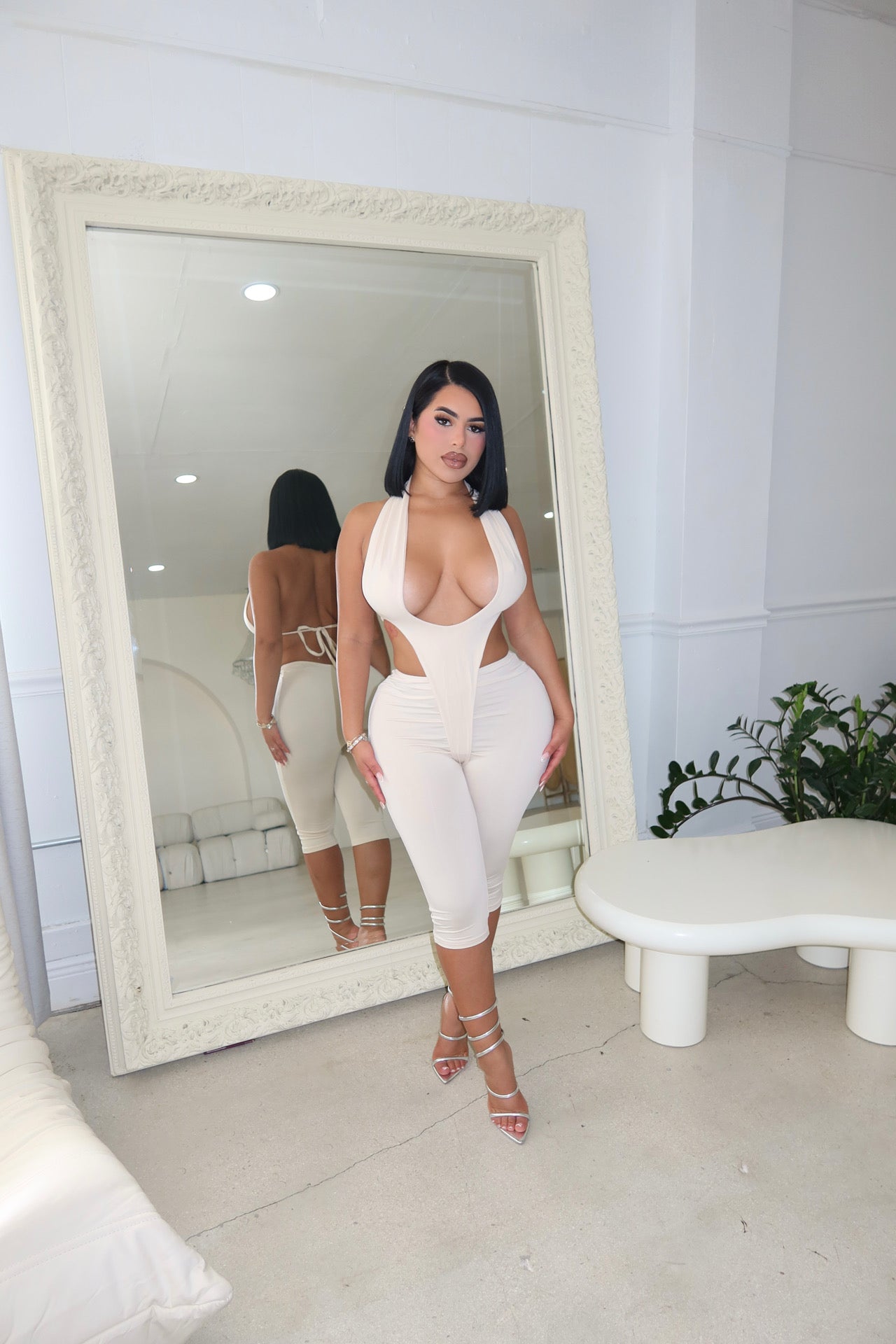 Cleo Capri Set