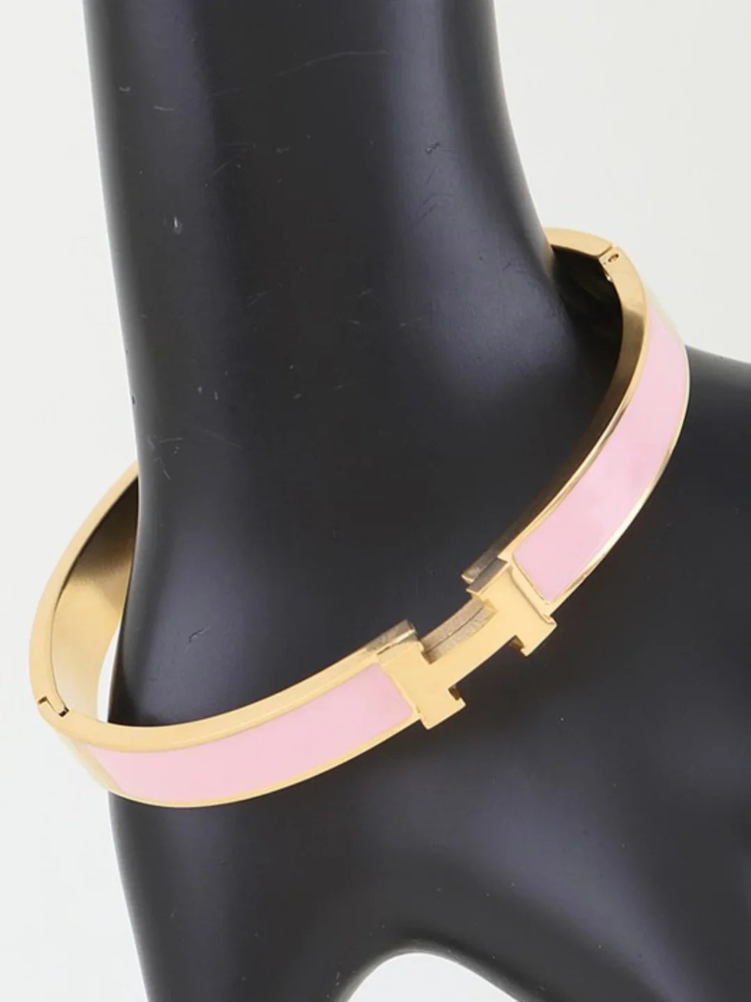 Luxe H Bracelet